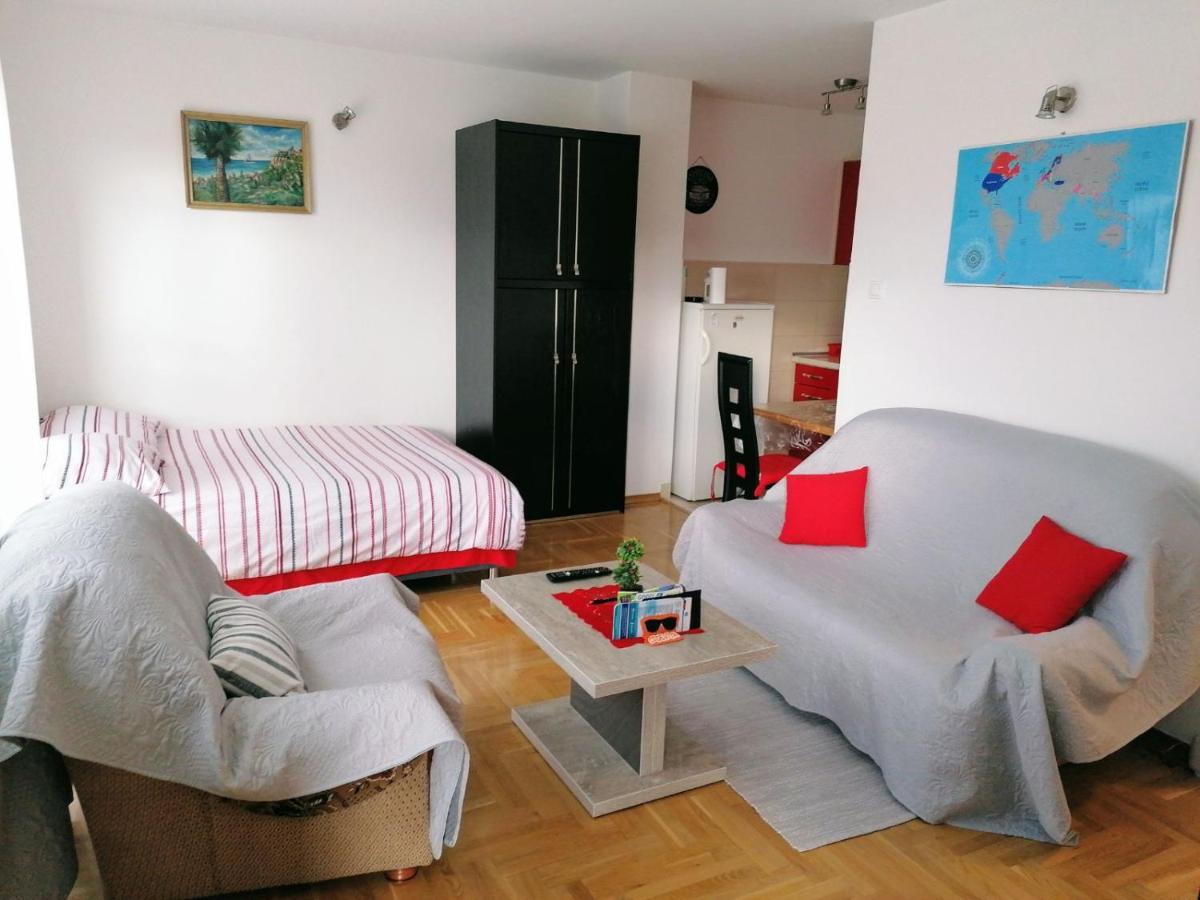 Good Host Apartment Banja Luka Luaran gambar